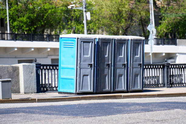 Best Portable Restroom Servicing (Cleaning and Restocking)  in Pearsall, TX